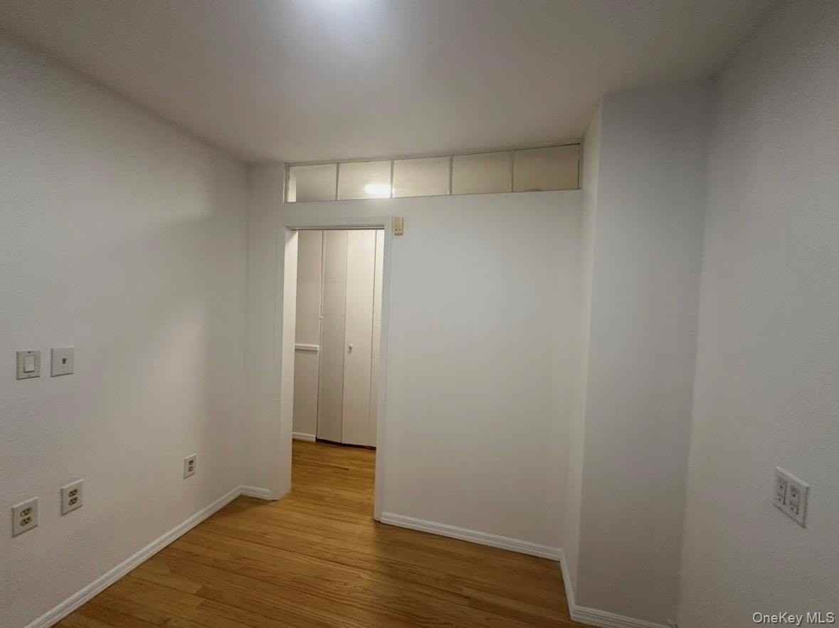 20532 Brian Cres Apt 1 #1 - Photo 6 of 17