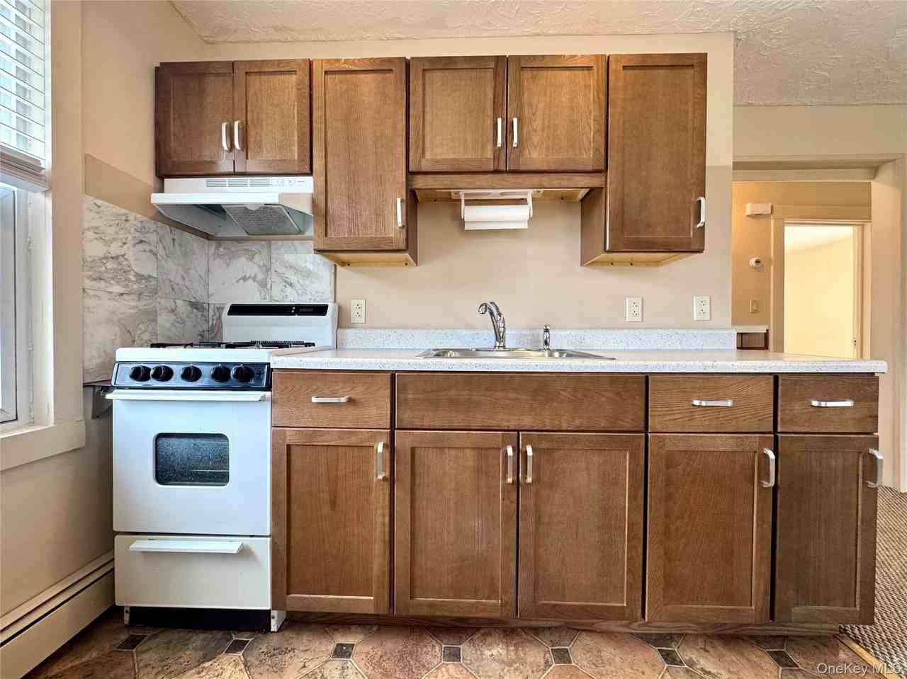 99 Jerusalem Ave Unit 2 #2 - Photo 3 of 15