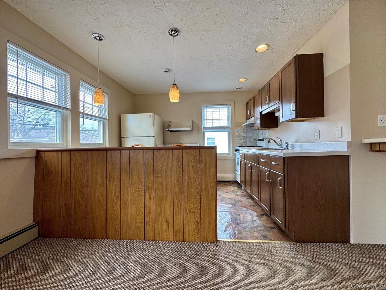 99 Jerusalem Ave Unit 2 #2 - Photo 6 of 15