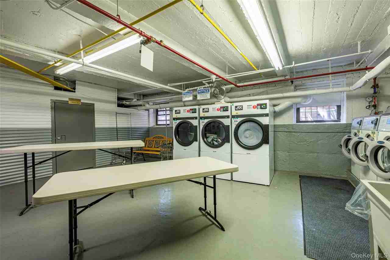 7234 Austin St Apt D4 #D4 - Photo 7 of 17