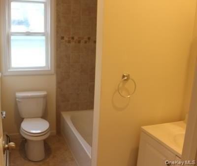 209 S Division St Unit C #C - Photo 7 of 13