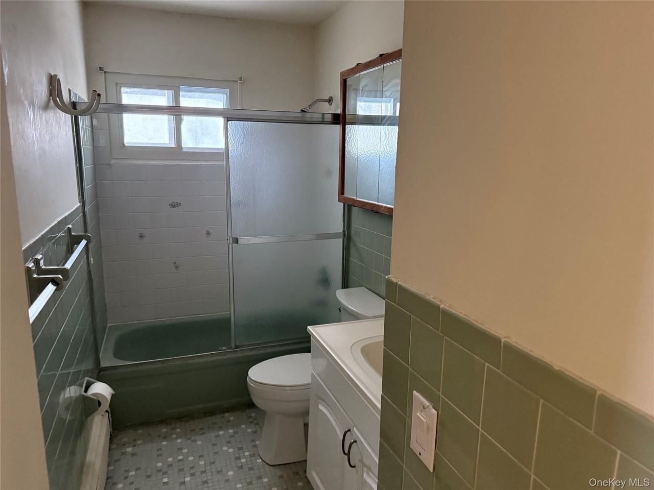 53 King Rd - Photo 6 of 18