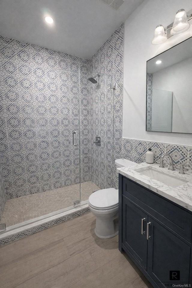 137 Nevins St Unit 2 #2 - Photo 4 of 6