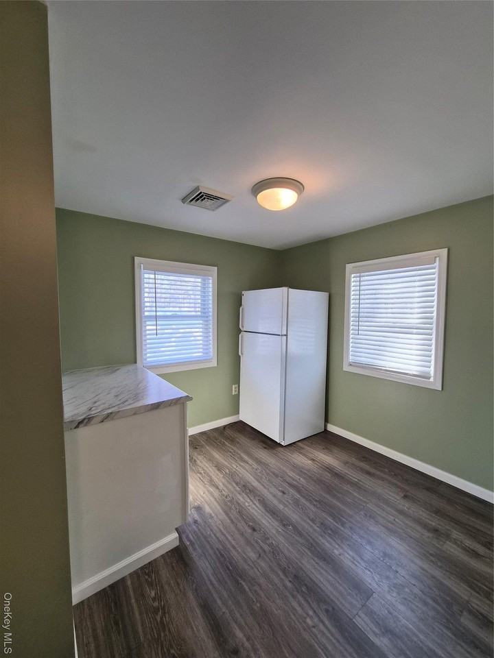 1614 Route 9g - Photo 7 of 15