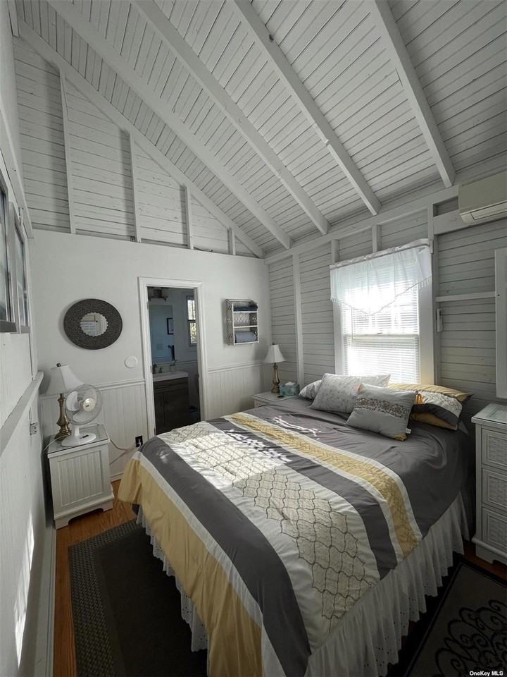 760 Ocean Breeze Walk - Photo 7 of 13