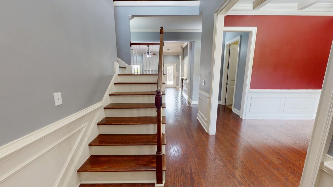 415 Melison Dr #1 - Photo 4 of 33