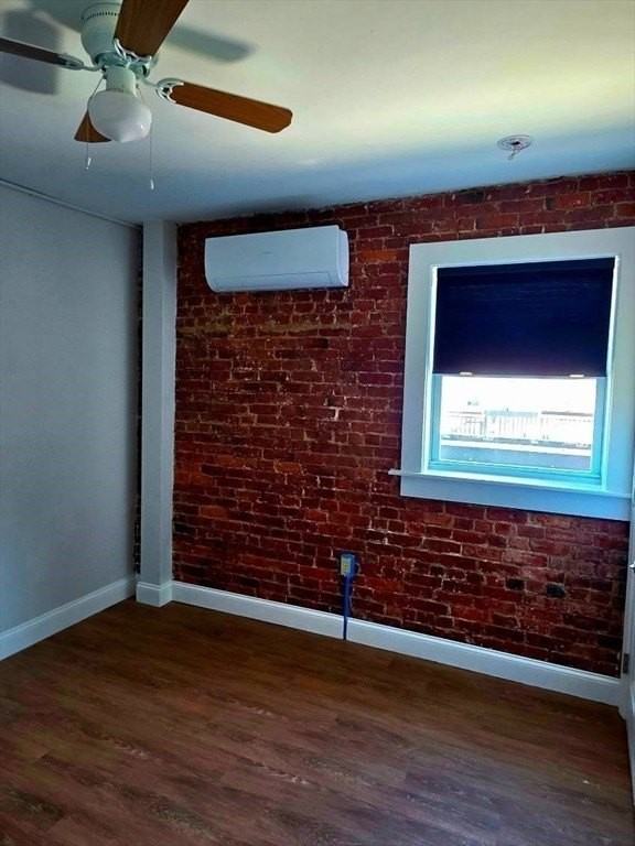 44 Union St Unit 3 #3 - Photo 7 of 10