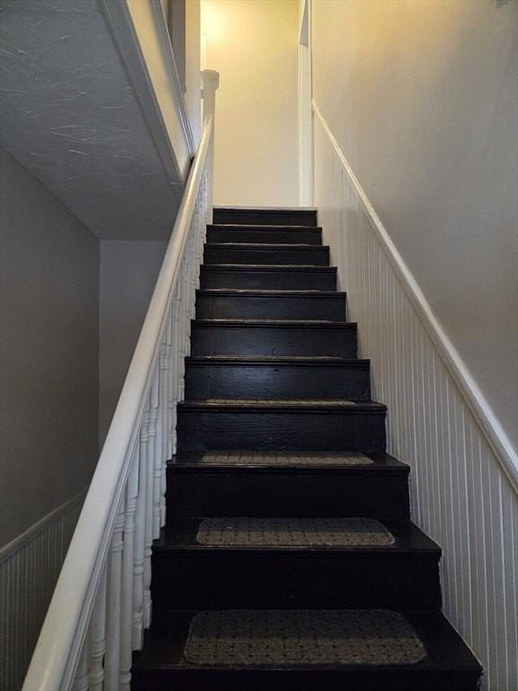 11 Fuyat St Unit 2 #2 - Photo 3 of 15