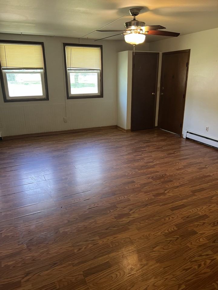 460 W Porter St #2 - Photo 2 of 6