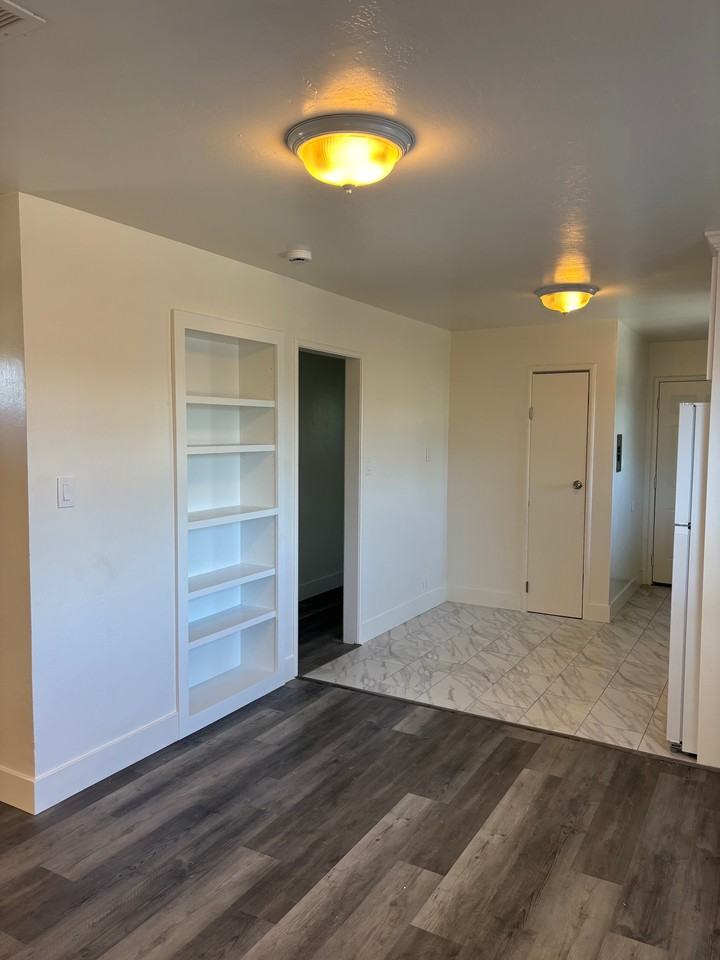 933 Padre Dr #933 - Photo 5 of 15