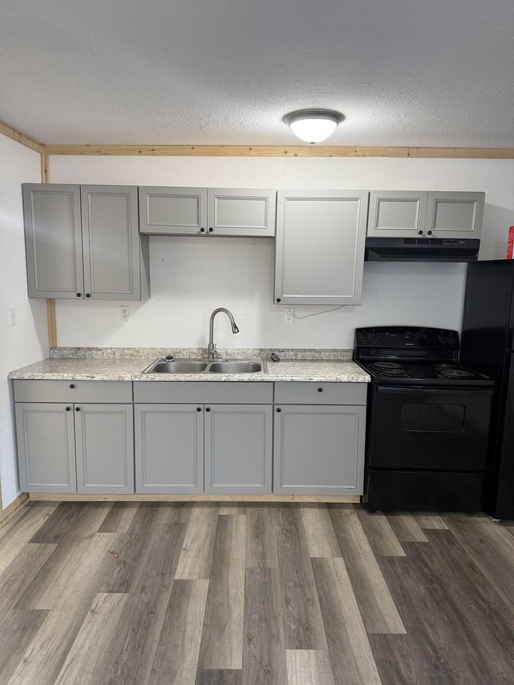 2881 Elvira Ave #14 - Photo 2 of 25