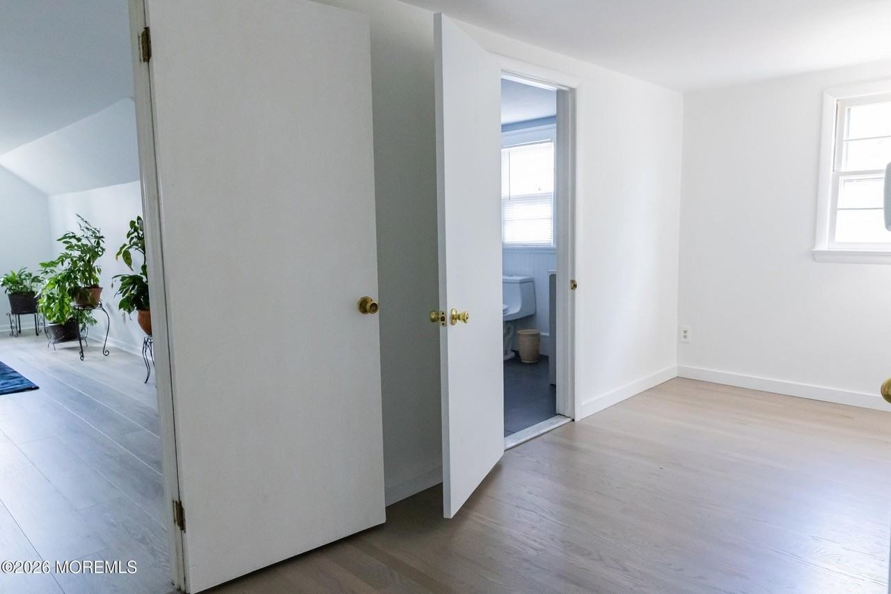 18 Arbor Way - Photo 7 of 14