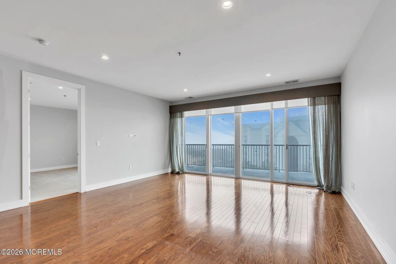 432 Ocean Blvd N Unit 411 #411 - Photo 7 of 21