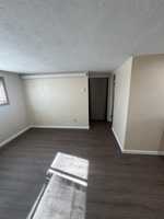 featured image of 714 W 10th St #3