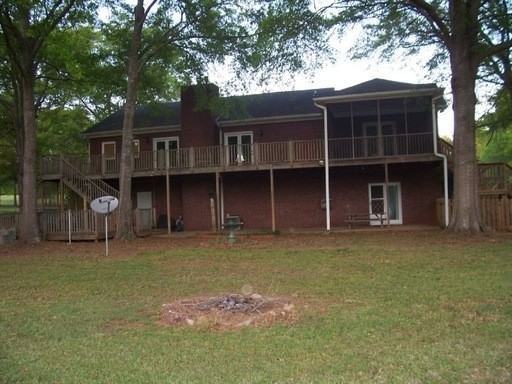 185 Carleton Point Ln - Photo 3 of 25