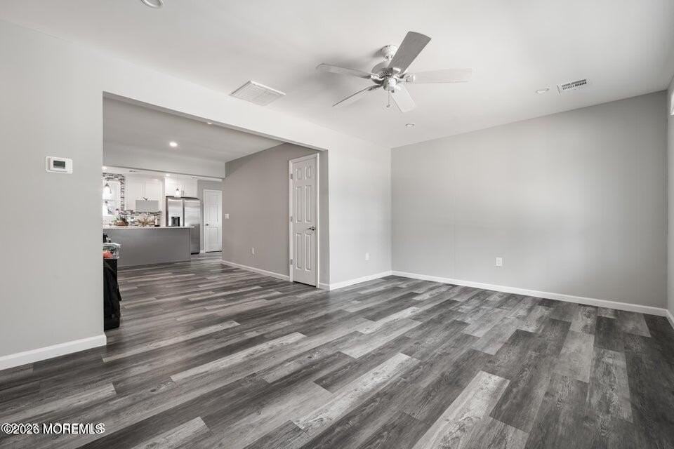 303 Chestnut Dr - Photo 3 of 21