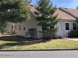 featured image of 140 Parkway Dr Unit F #F