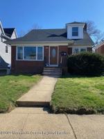 featured image of 9 Howland Ave Unit 1 #1