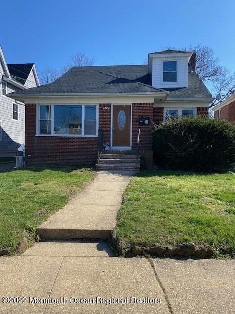 9 Howland Ave #2