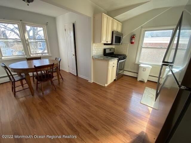 9 Howland Ave #2 - Photo 2 of 8
