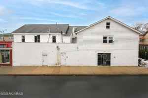 featured image of 199 Myrtle Ave Apt 1 #1