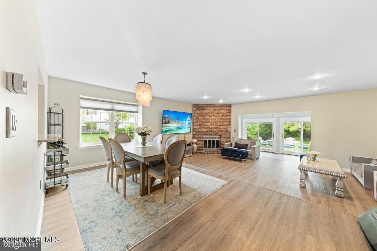 41 Quince Ct - Photo 5 of 33