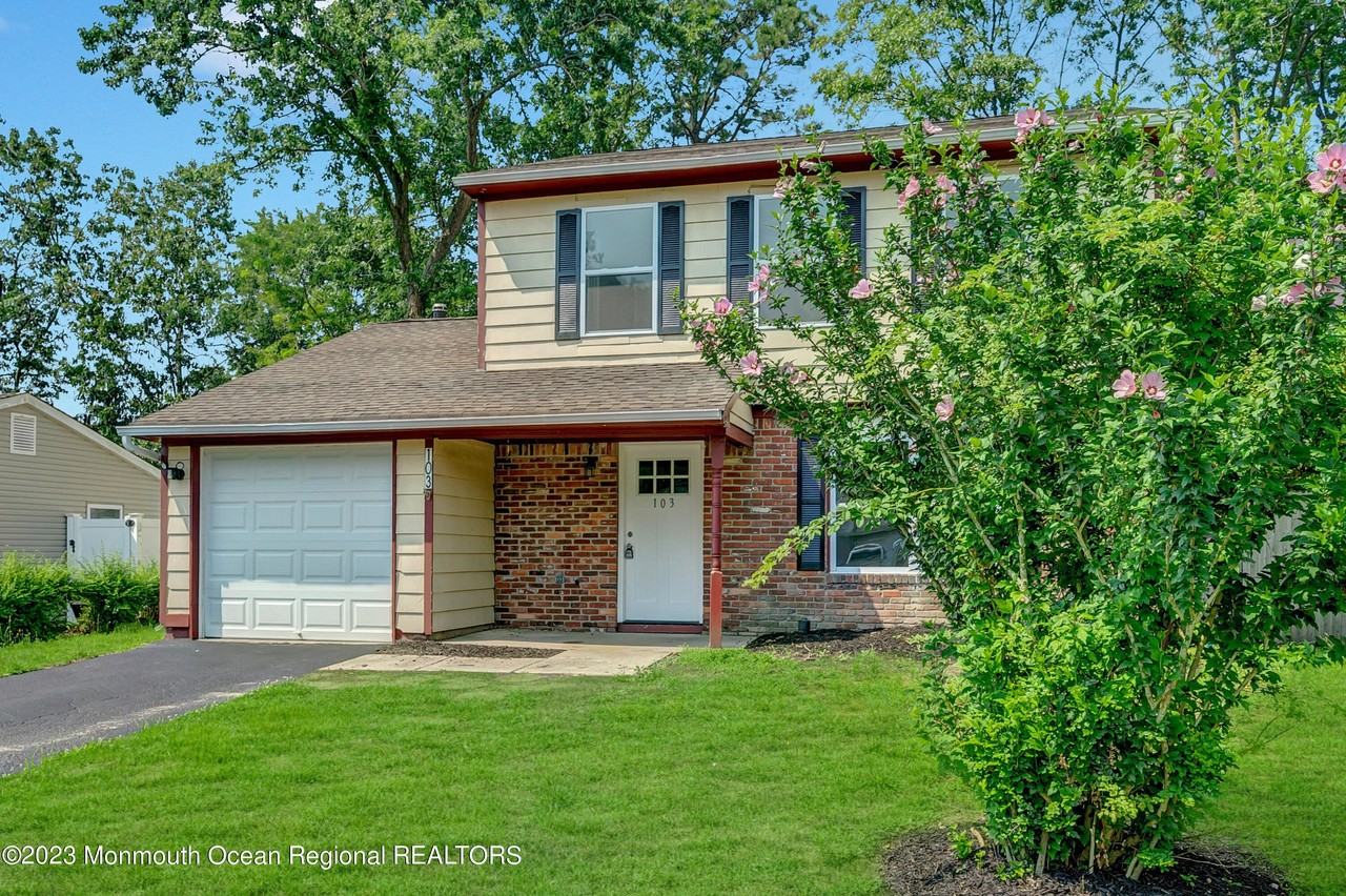 103 Barnegat Blvd S - Photo 3 of 50