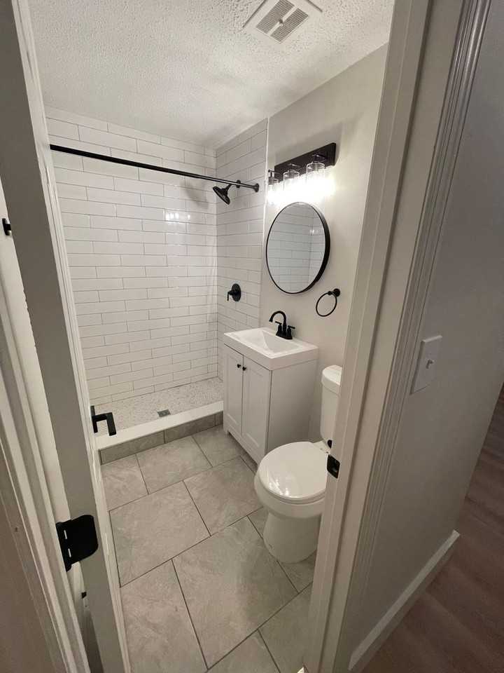 The Grande @ Gainesville - Photo 5 of 10