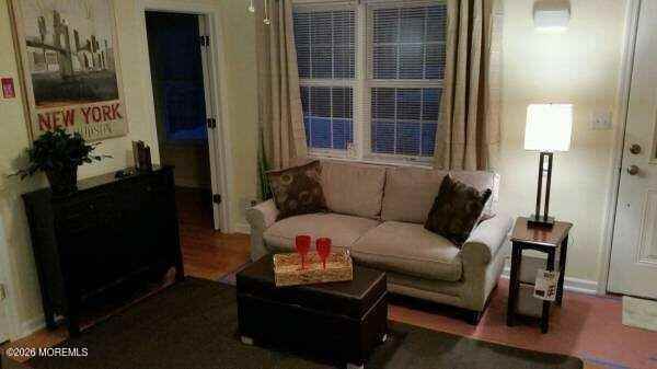 37 Michigan Ave - Photo 2 of 17