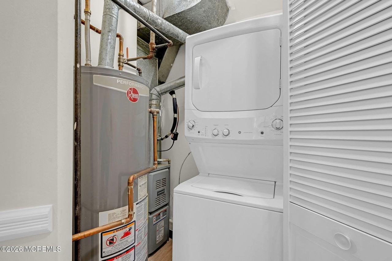 12 High Pointe Way - Photo 7 of 31