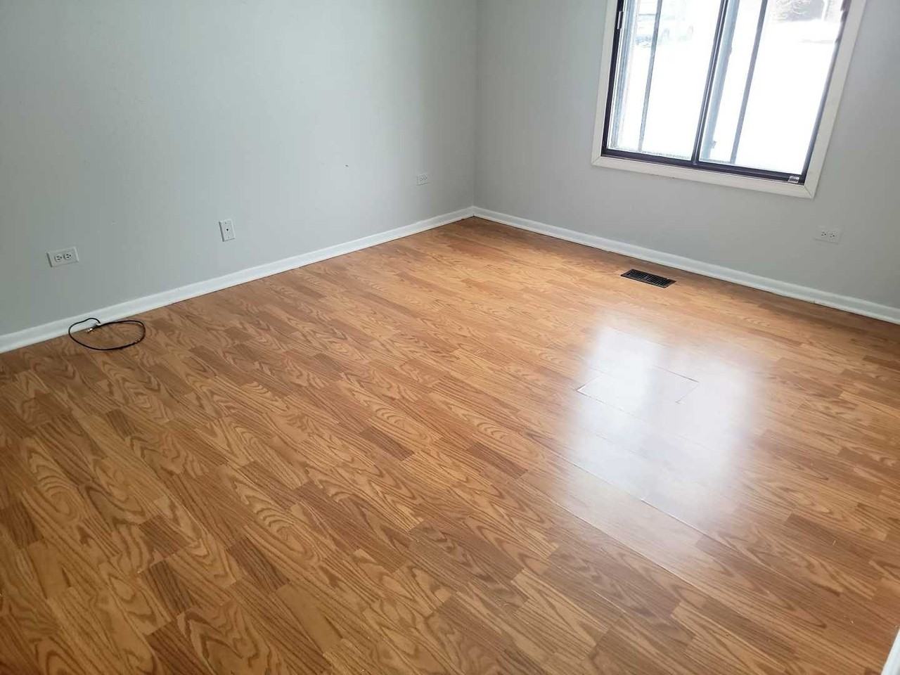 877 Cross Creek Dr N Unit B1 #B1 - Photo 7 of 11