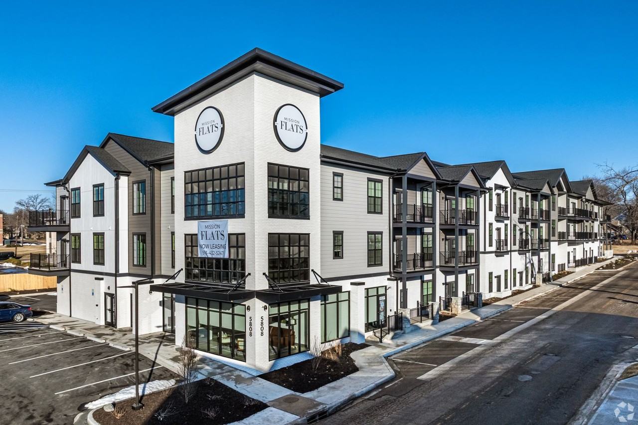 Mission Flats Apartments - Photo 7 of 50