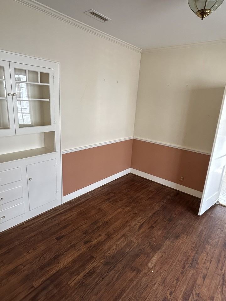 715 Boulevard St - Photo 5 of 10