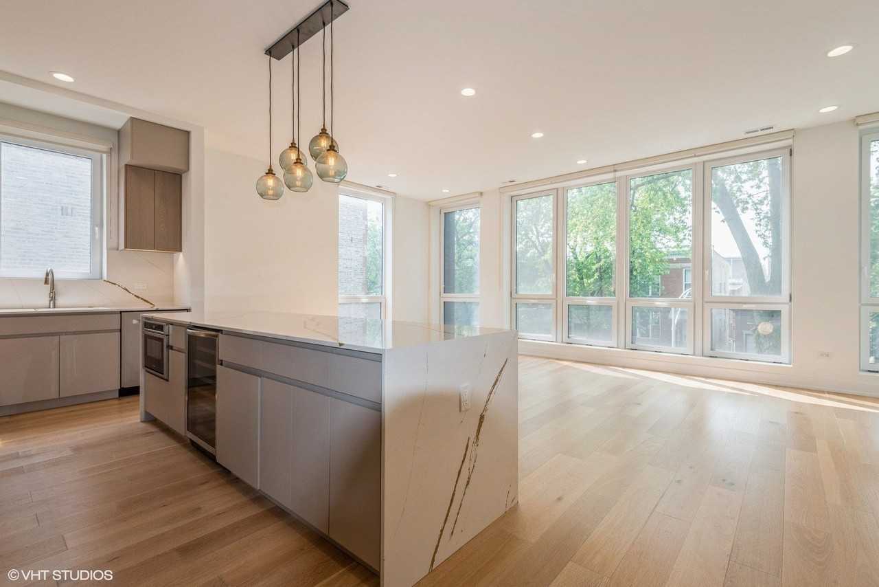 2614 W Cortez St Unit 2 #2 - Photo 6 of 15