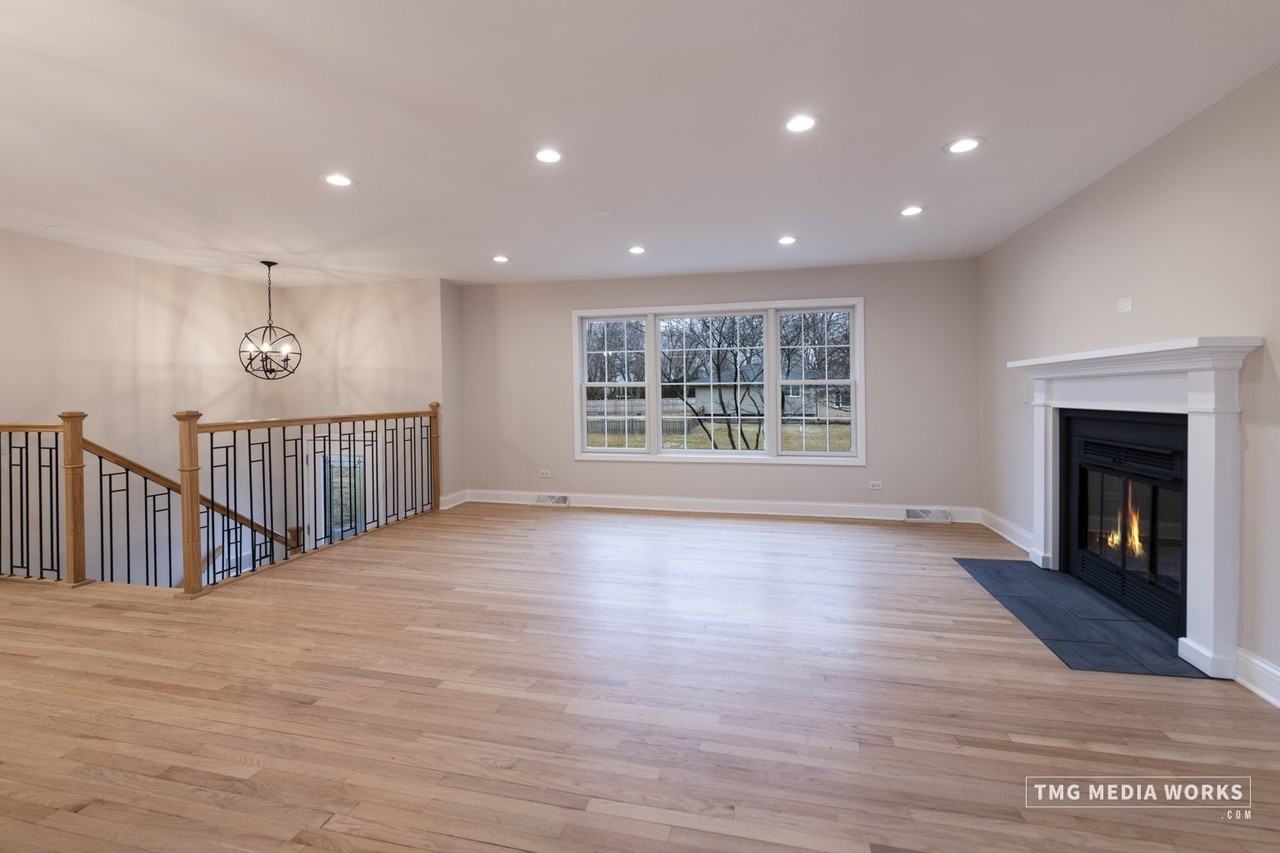 24331 Davids Ct - Photo 6 of 45