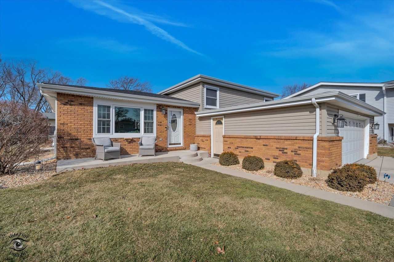 1924 Forrest Blvd - Photo 2 of 27