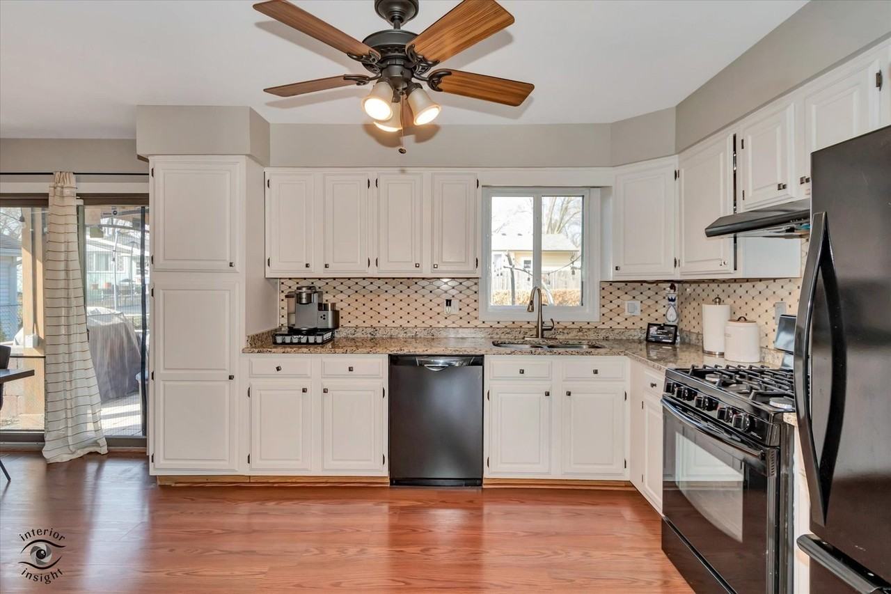 1924 Forrest Blvd - Photo 7 of 27