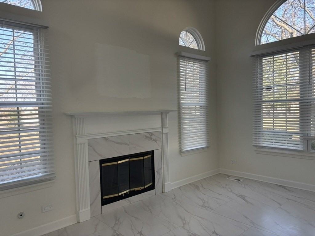 1150 Regency Dr - Photo 2 of 12