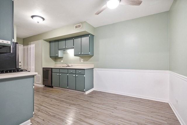 817 Wellington Ave Unit 817 #817 - Photo 7 of 25