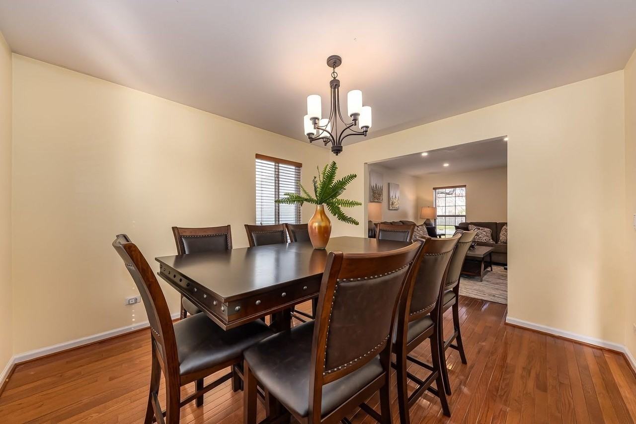 2735 Skylane Dr - Photo 6 of 29