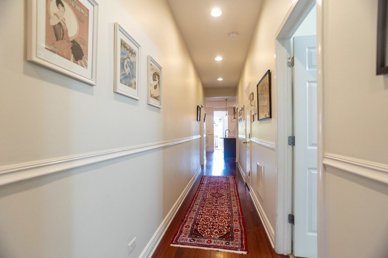 2848 N Albany Ave Apt 3s #3S - Photo 7 of 23