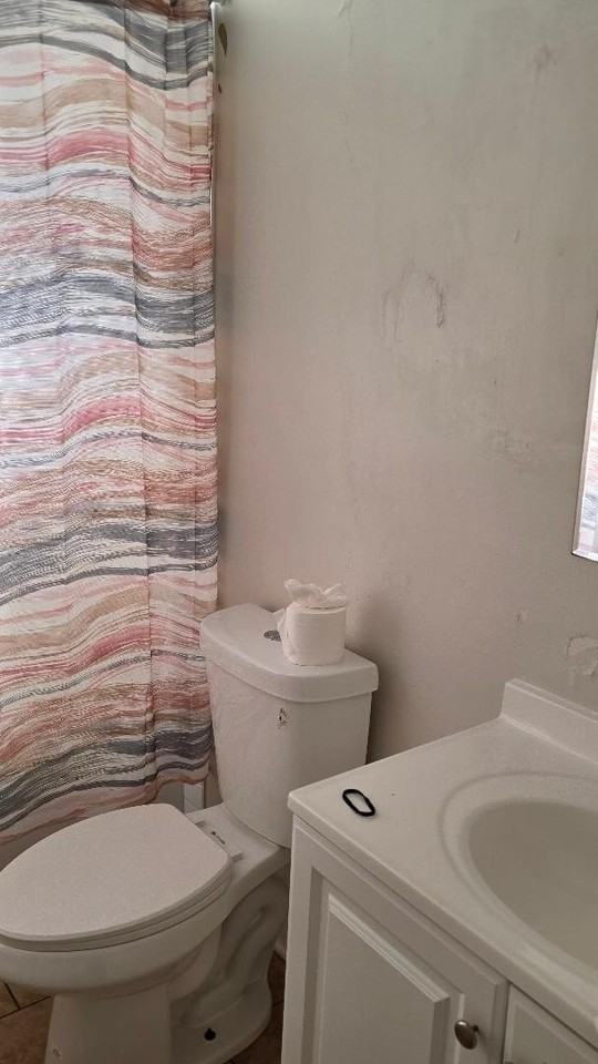 20 Arrowhead Dr Apt 12 #12 - Photo 5 of 6