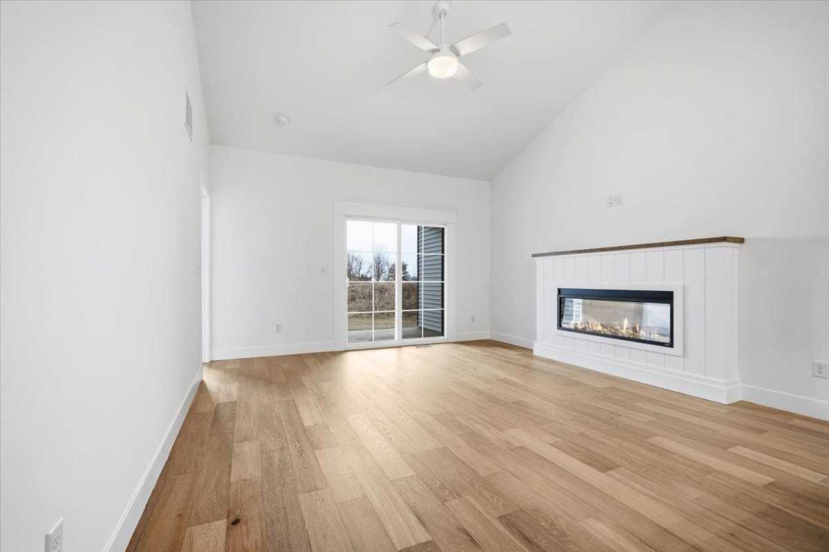 13 Stone Mill Ct Unit 0 #0 - Photo 3 of 34