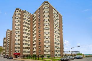 7337 S South Shore Dr #607 - Photo 1 of 1