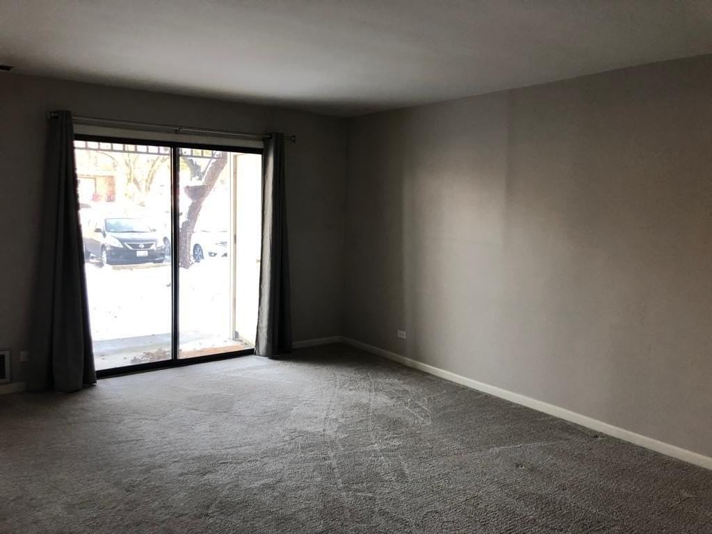 2208 Country Club Dr Apt 3 #3 - Photo 2 of 7