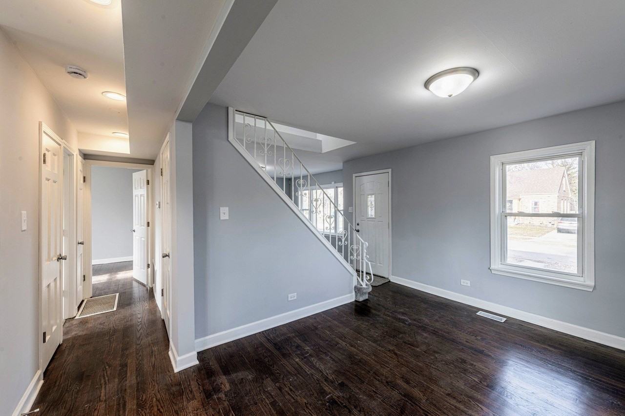 237 E 143rd St - Photo 5 of 17