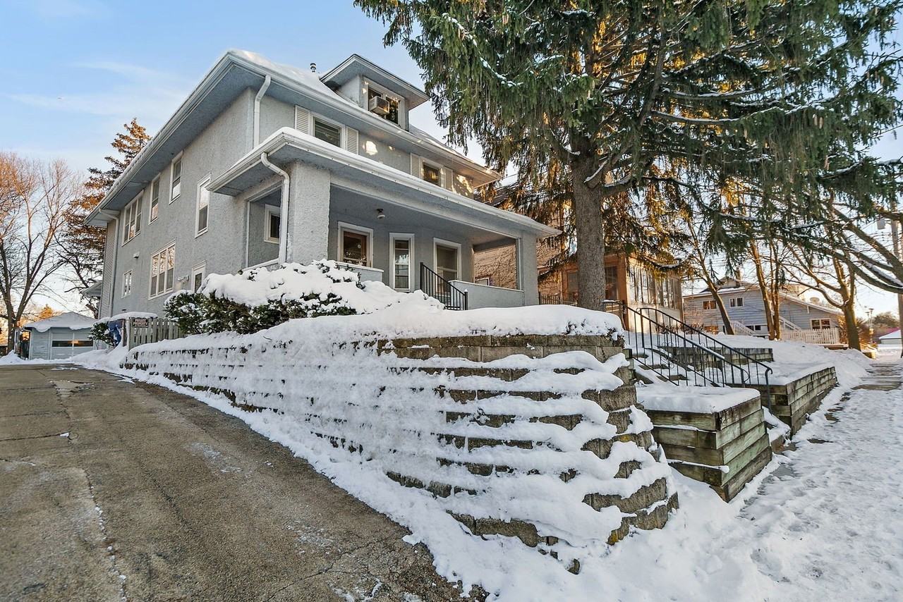 126 Park Ave - Photo 2 of 35