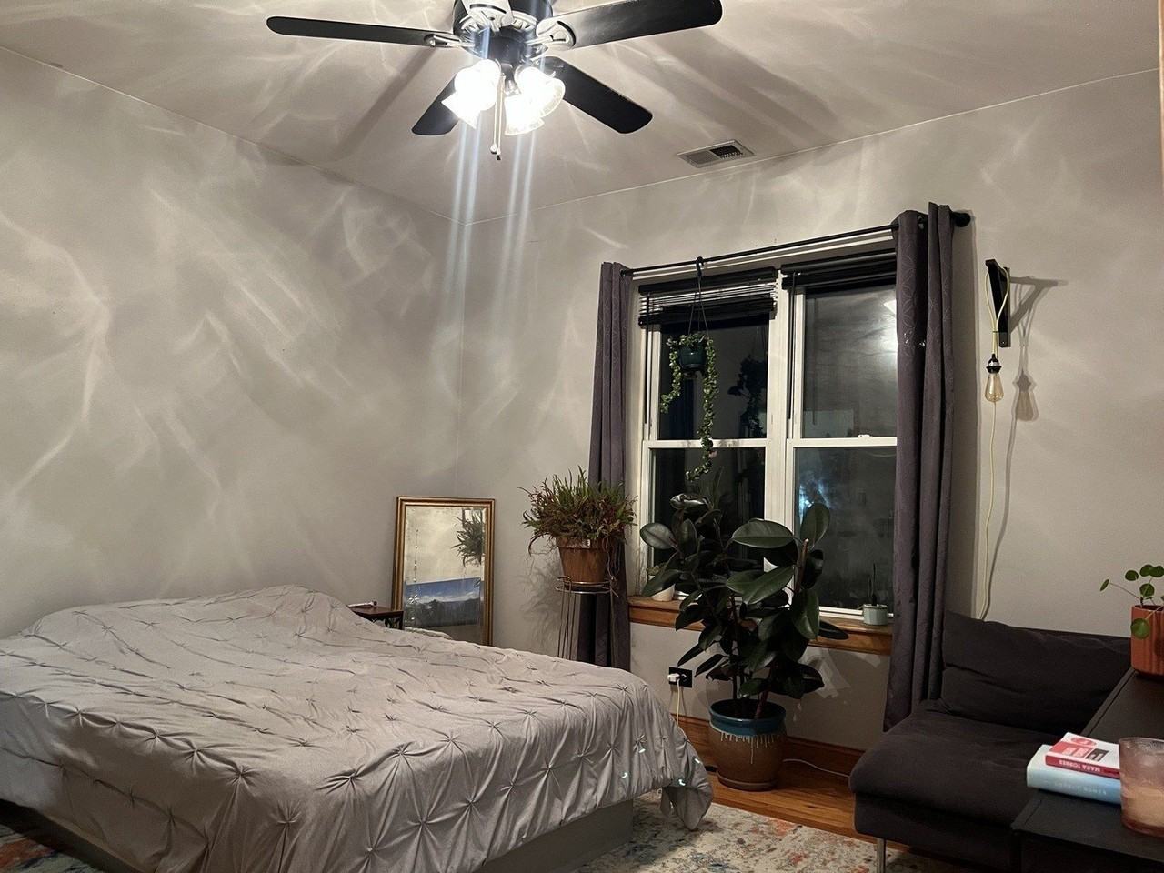 2747 W Le Moyne St Apt 3 #3 - Photo 7 of 12