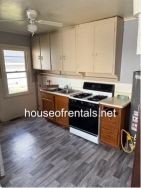 50 Orchard Dr #1 - Photo 3 of 6