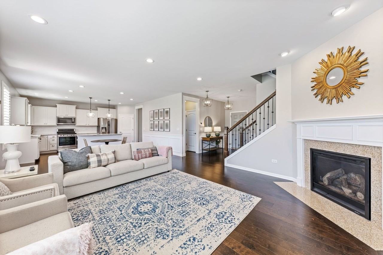 2524 Balsam Cove Rd - Photo 6 of 36